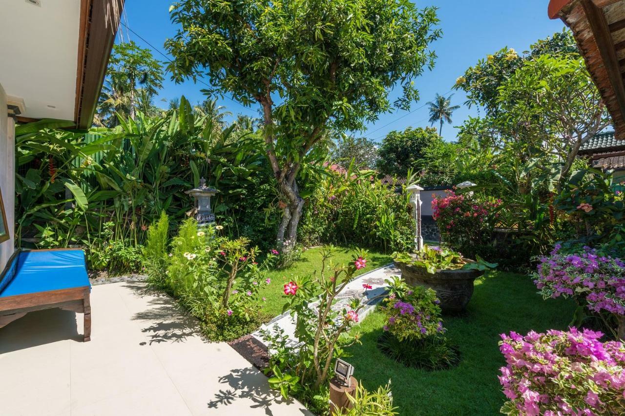 Dennis Holiday Bungalow Jasri 외부 사진