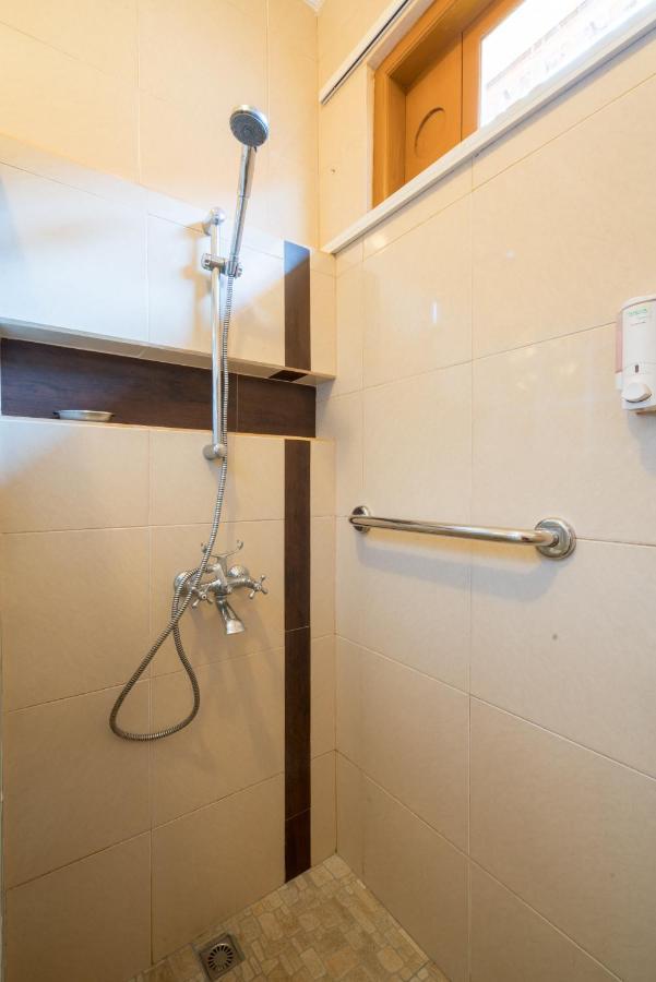 Dennis Holiday Bungalow Jasri 외부 사진